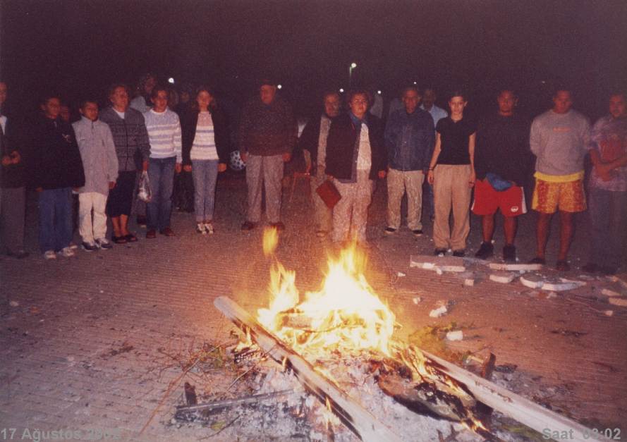 17 A�ustos 2003 , Saat 03:02 ,SEMA S�TES� - Yalova