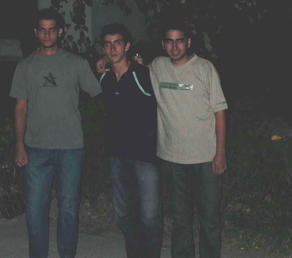 Ahmet, Can, Şevki, 17 Ağustos 2002 ,  Yalova