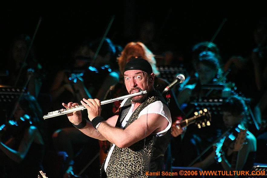 Go To; Ian ANDERSON, 23 June 2006 İzmir Concert Kamil Sözen Photos