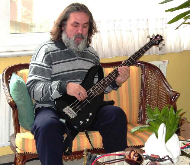 ÇİVİ Oktay